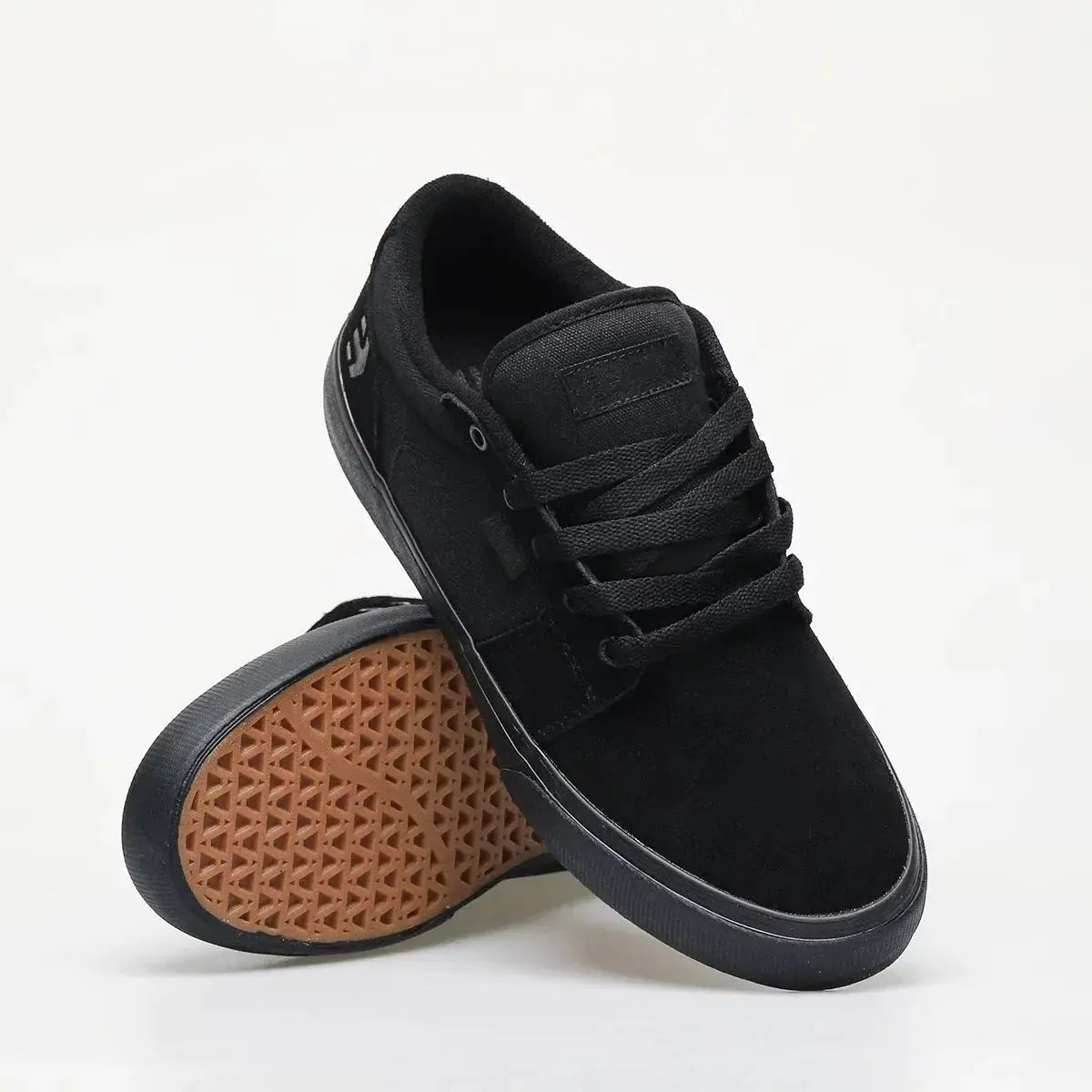 Etnies Barge LS