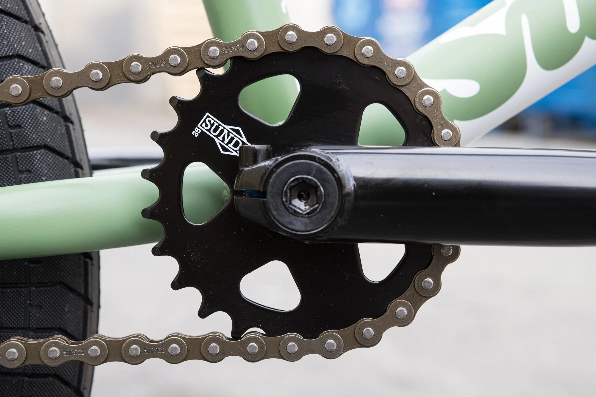 Sunday Forecaster - Brett Silva Signature 20.75"tt